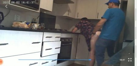 Сосед снял на телефон измену моей жены
